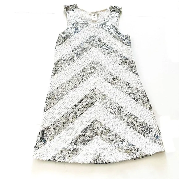 Alice + Olivia | Dresses | Alice Olivia Sequin Silver White Aline Dress M |  Poshmark